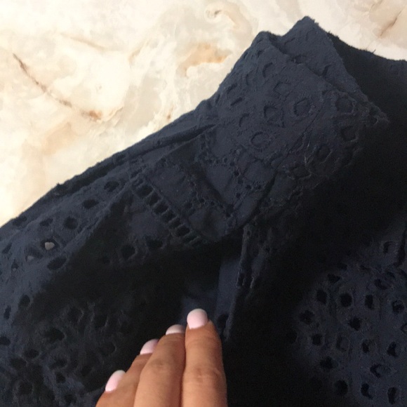 Banana Republic Navy Eyelet Flare Skirt w/pockets - Picture 7 of 8